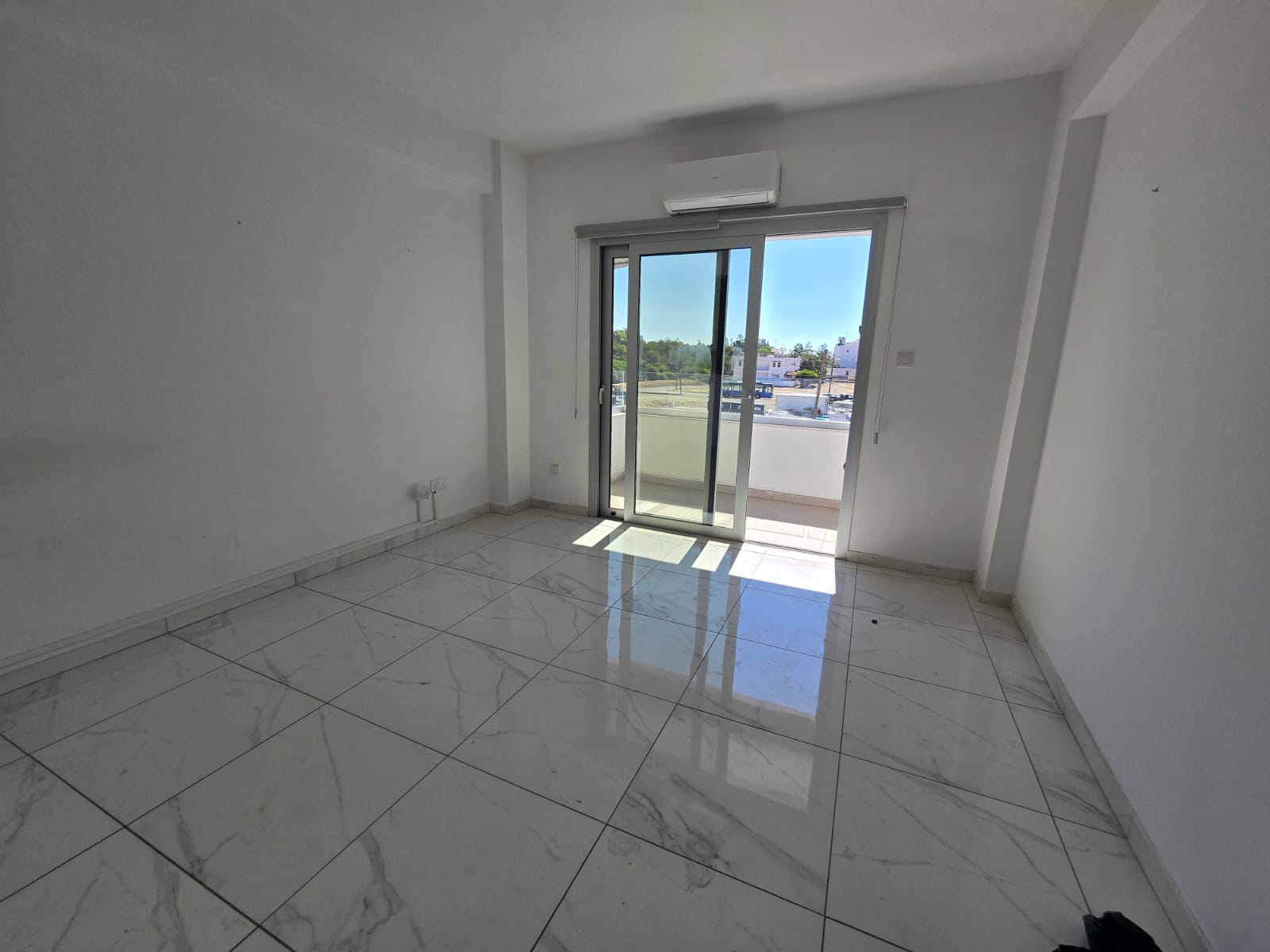 Коммерческая недвижимость 130 м² в аренду в Larnaka - Skala, Larnaca